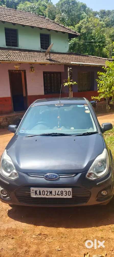 Ford Figo Petrol 2014