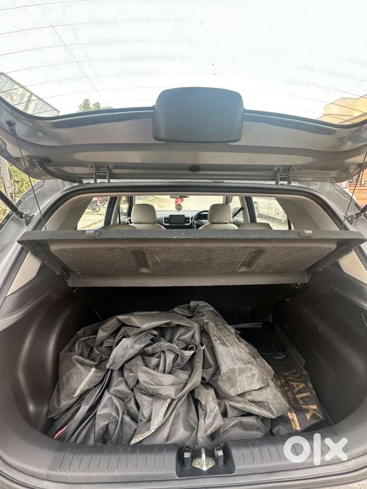 Hyundai Venue Petrol 2022