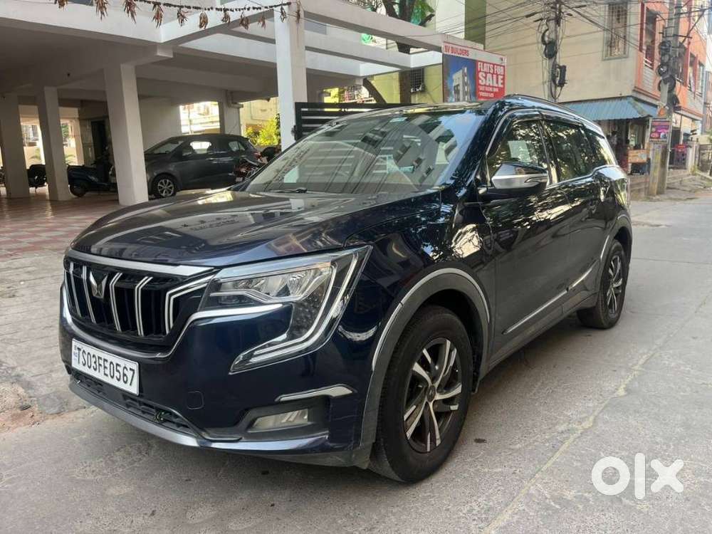 Mahindra Xuv700 2.0 Ax 5 Petrol Mt 7 Str, 2022, Petrol