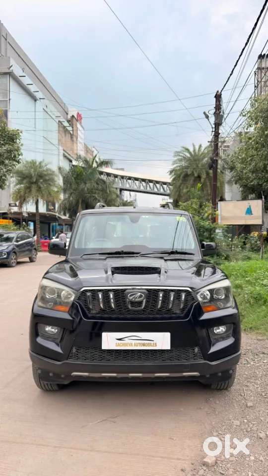 Mahindra Scorpio S10, 2017, Diesel