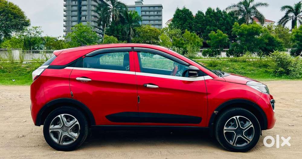 Tata Nexon 1.2 Revotron Xm, 2018, Cng & Hybrids