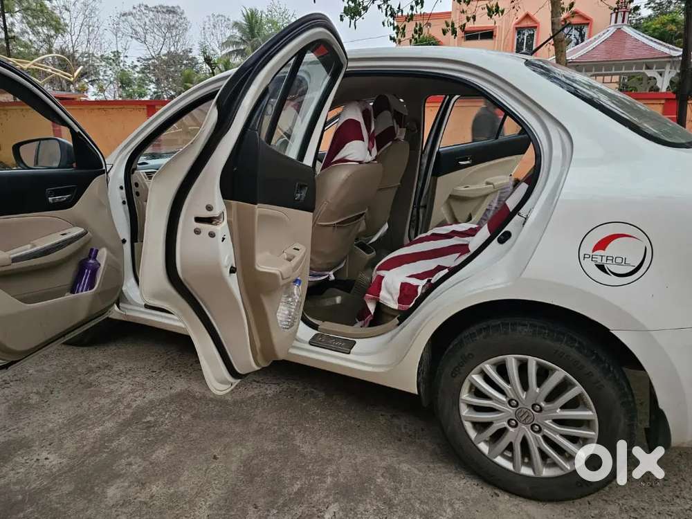 Top Notch Condition 25+ Mileage
Manual  Touchscreen, System And Gps