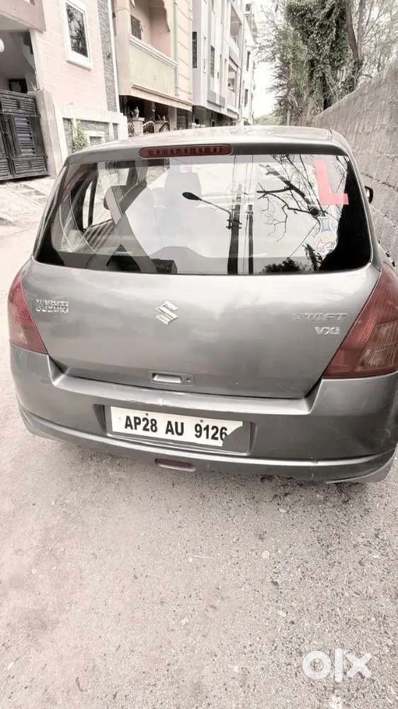 Maruti Suzuki Swift 2007 Petrol 87000 Km Driven
