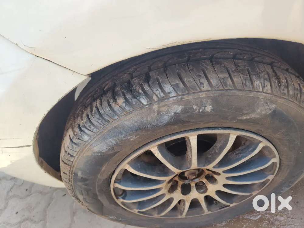 Tata Indica Vista 2011 October Diesel 150000 Km Driven