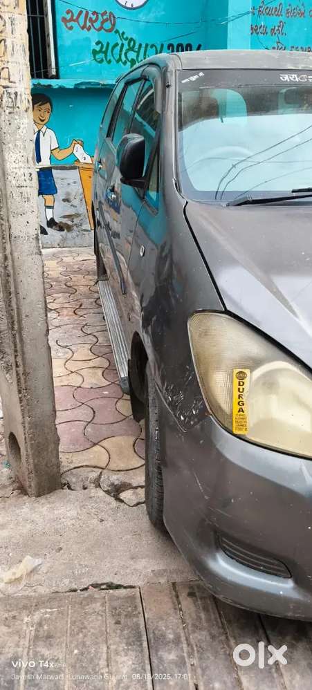 Toyota Innova 2010 Diesel 135000 Km Driven
