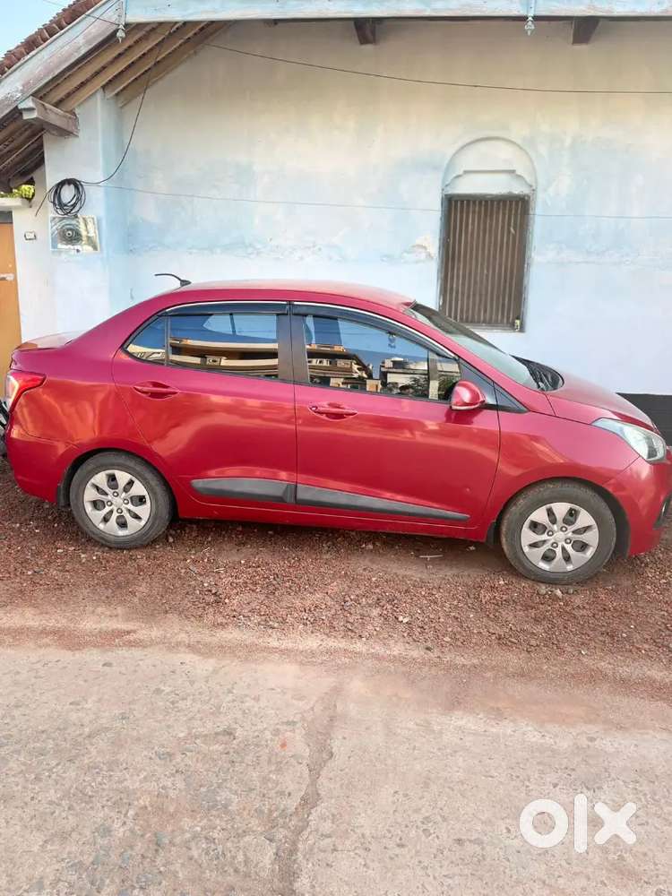 Hyundai Xcent 2015 Diesel Well Maintained