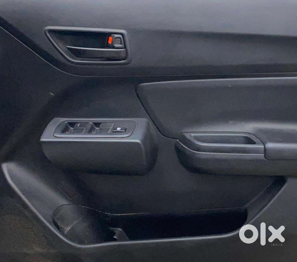 Maruti Suzuki Swift Vvt Lxi, 2022, Petrol