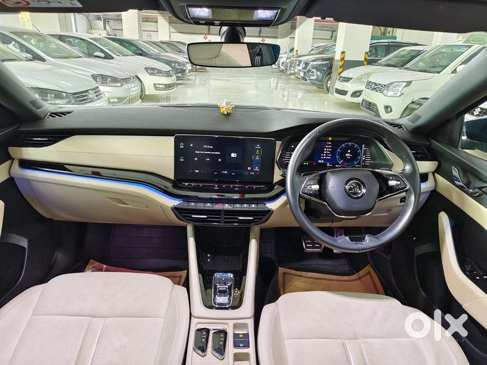 Skoda Octavia 2.0 L K Tsi At, 2022, Petrol