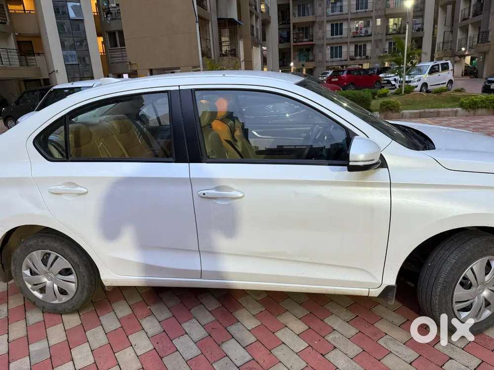Honda Amaze Petrol 35,000 Km