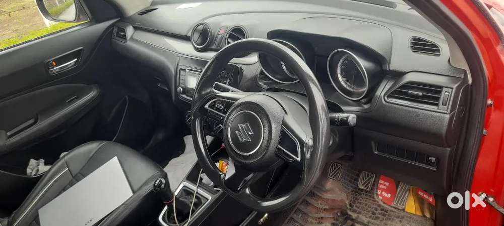 Maruti Suzuki Swift 2018 Petrol 64000 Km Driven, 4-cylinder Engine