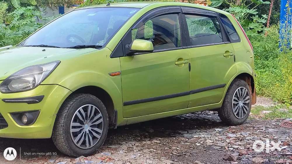 Ford Figo 2010 Petrol 65000 Km Driven