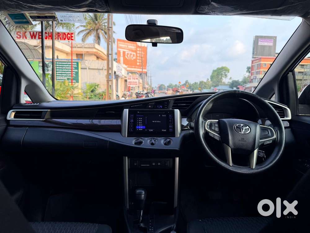 Toyota Innova Crysta 2.8 Gx At 8s, 2019, Diesel
