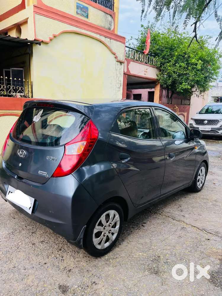 Hyundai Eon 2015 Petrol Well Maintained