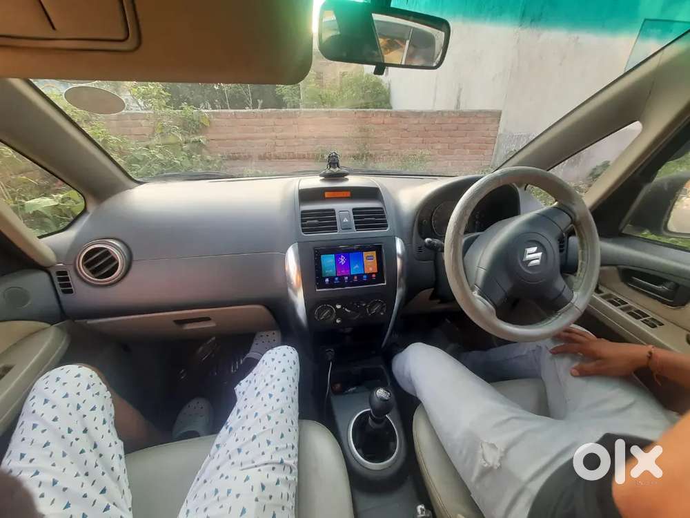 Maruti Suzuki Sx4 Vxi+ Sedan Petrol