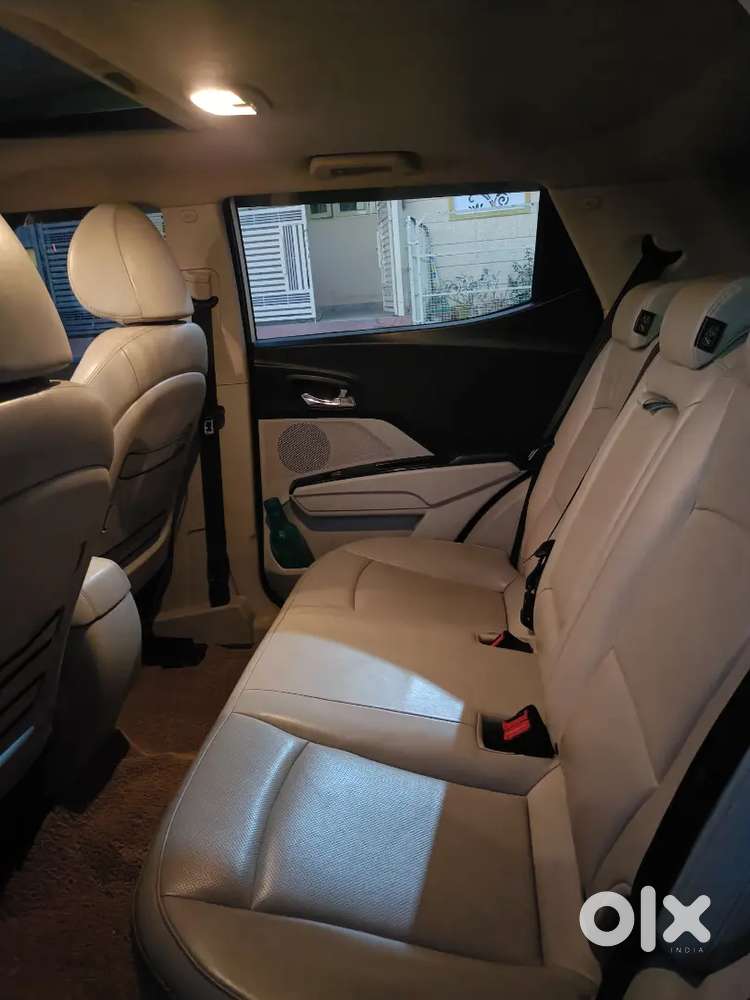 Xuv300 2019 Diesel Well Maintained First Owner Price Negotiable