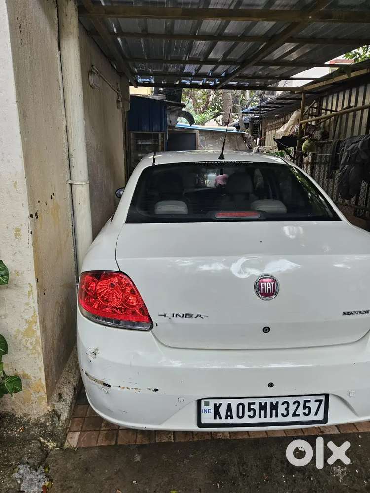 Fiat Linea Emotion Dec-2012 Petrol