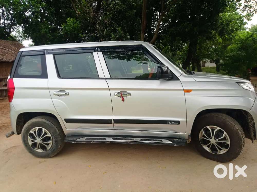 Mahindra Tuv 300 2017 Variant 1.5 T4