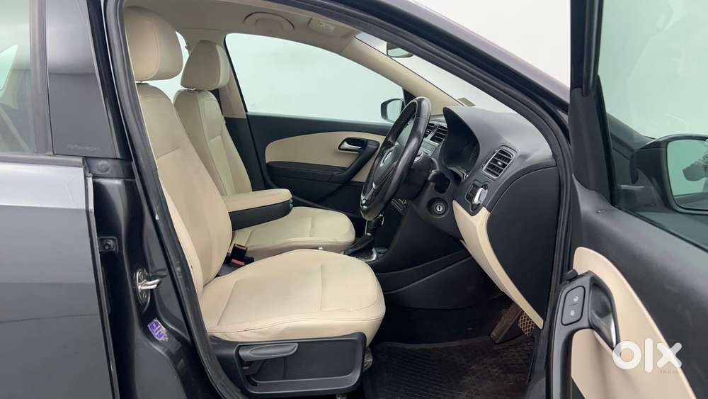 Volkswagen Vento 1.6 Highline, 2021, Petrol