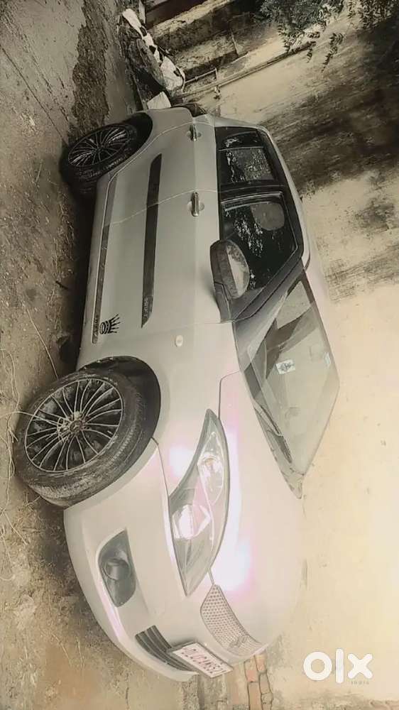 Maruti Suzuki Swift 2011 Month December