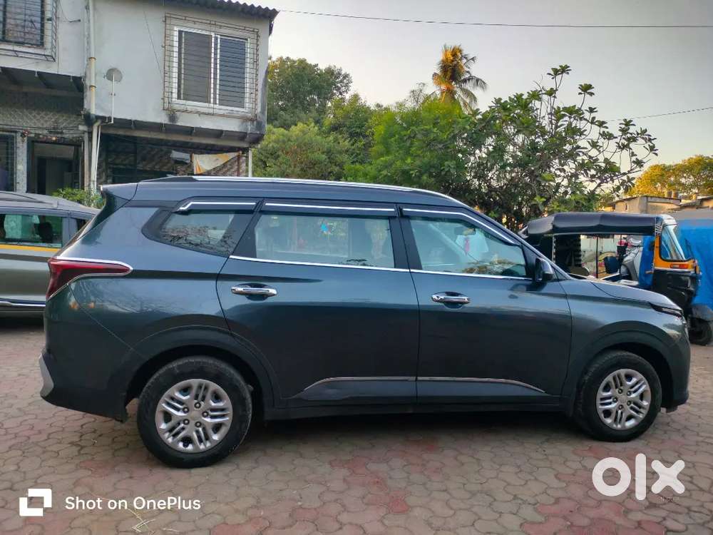 Kia Carens 2024 Petrol 25000 Km Driven