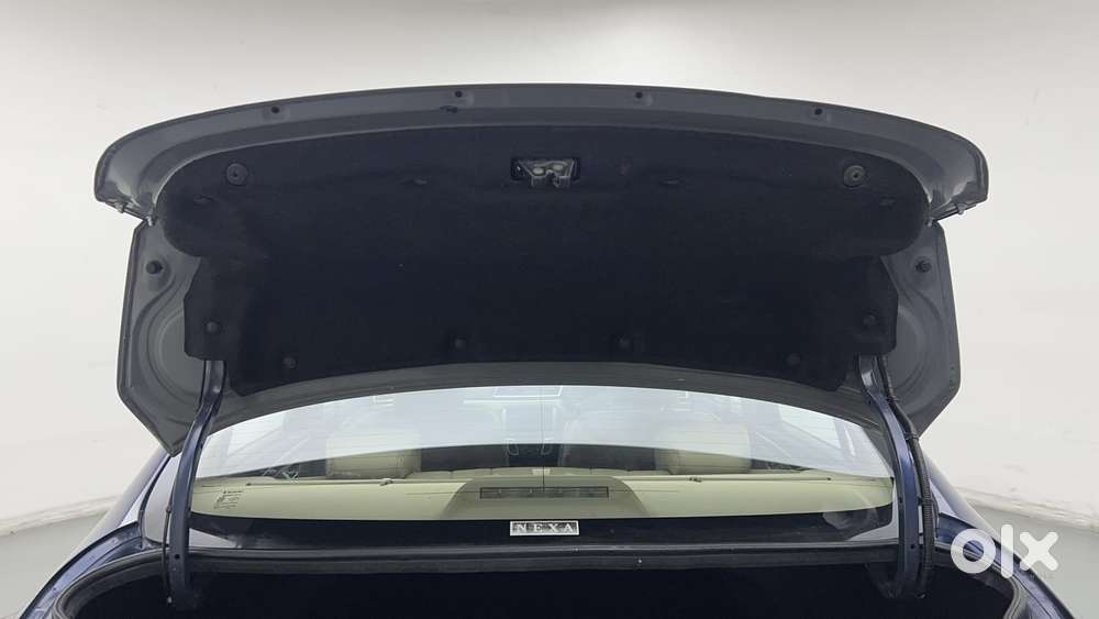 Maruti Suzuki Ciaz 1.5 Alpha Shvs Amt, 2019, Petrol