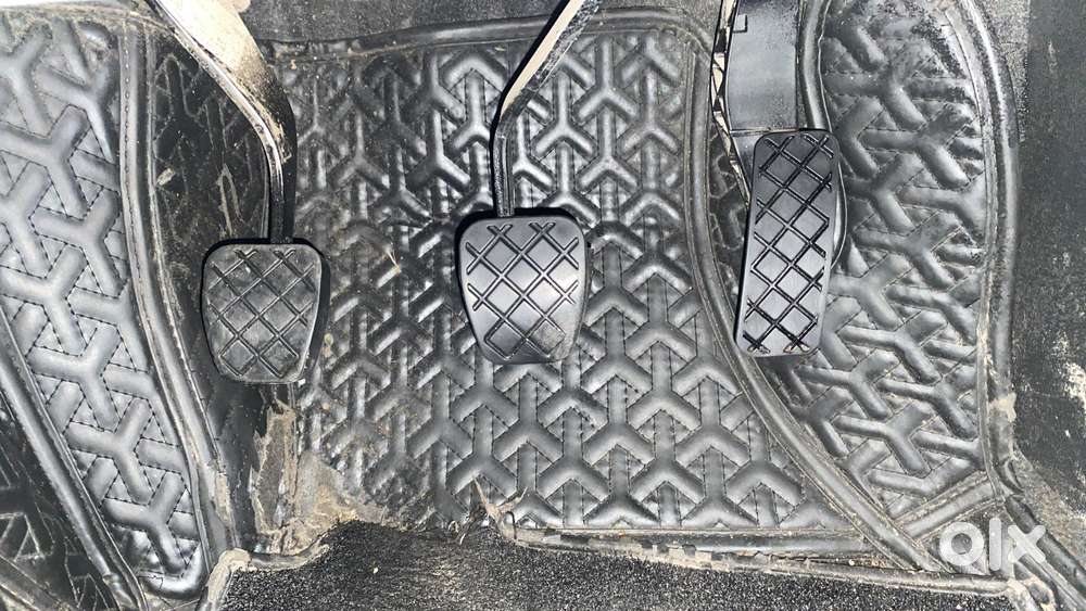 Skoda Kushaq 1.0 Tsi Style, 2022, Petrol