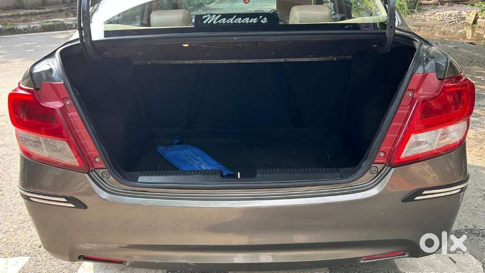 Maruti Suzuki Swift Dzire Vxi Optional, 2017, Petrol