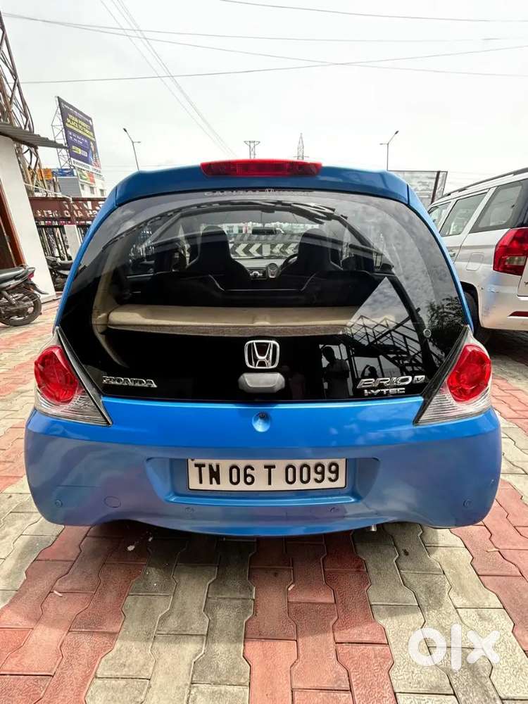 Honda Brio 2012 Petrol Well Maintained And Excellent Condition.
