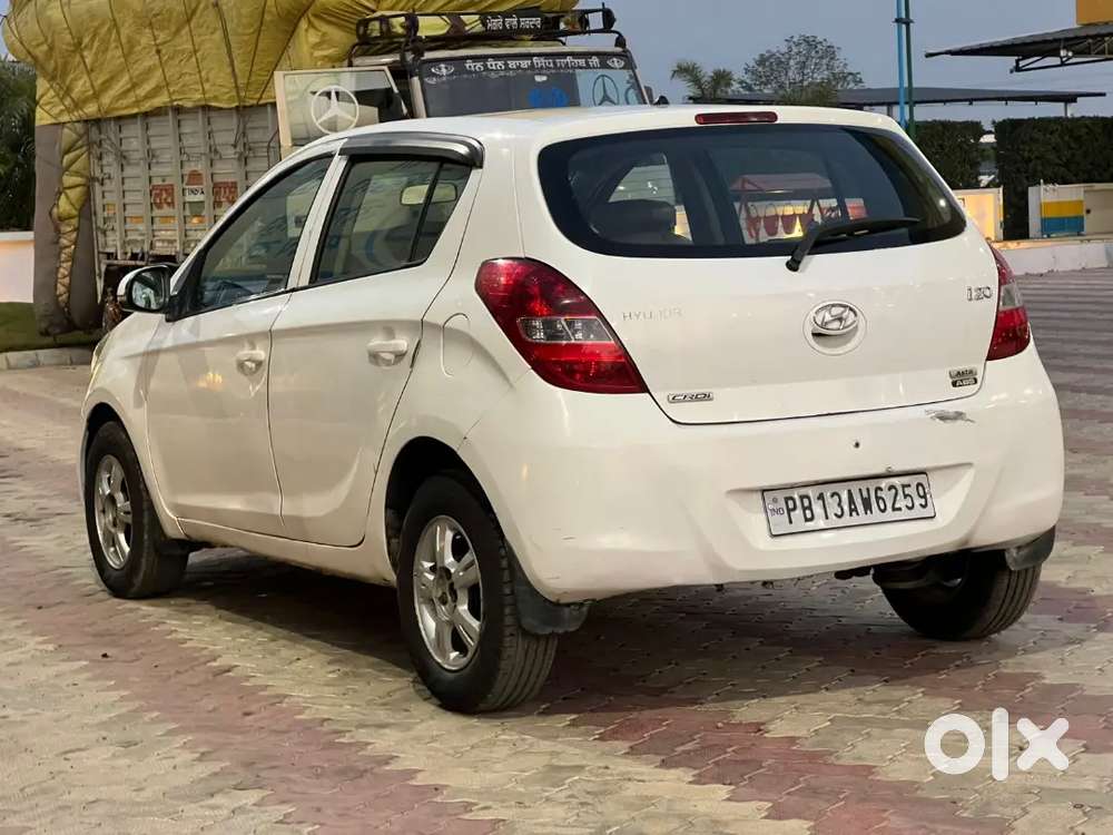 Hyundai I20 2011 Diesel 109000 Km Driven