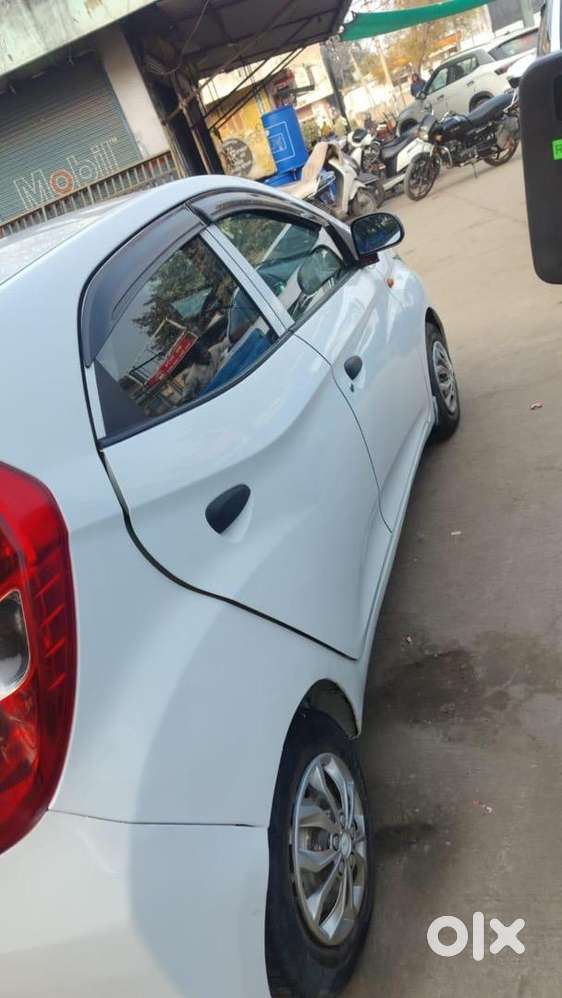 Hyundai Eon 2015 Cng & Hybrids Good Condition