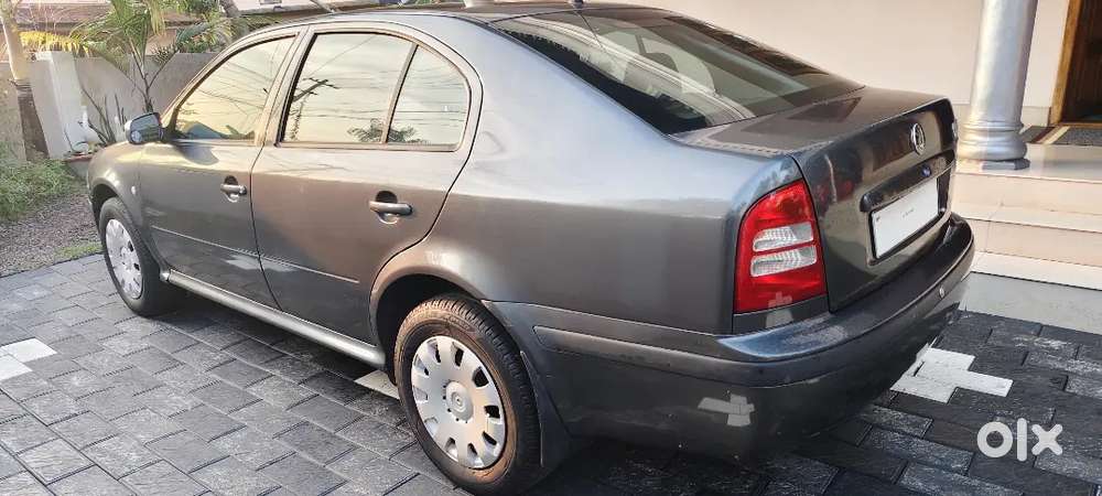 Skoda Octavia 2009 Diesel 100000 Km Driven