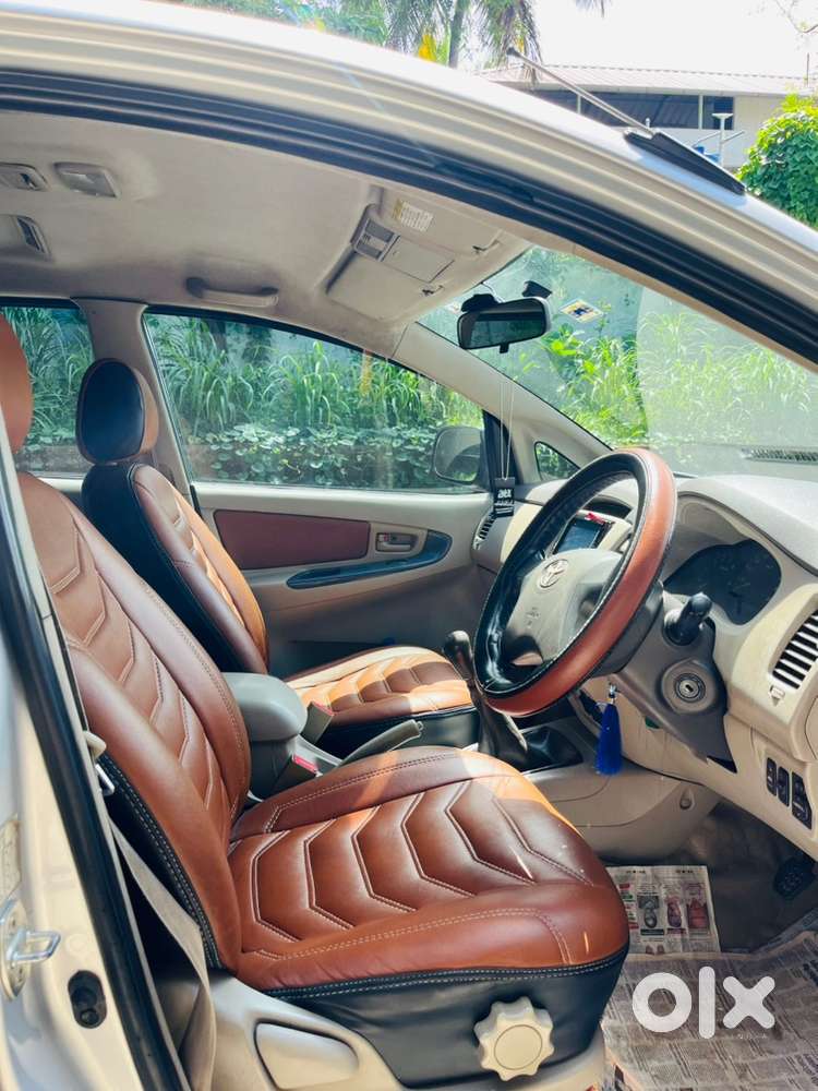Toyota Innova Diesel 2012