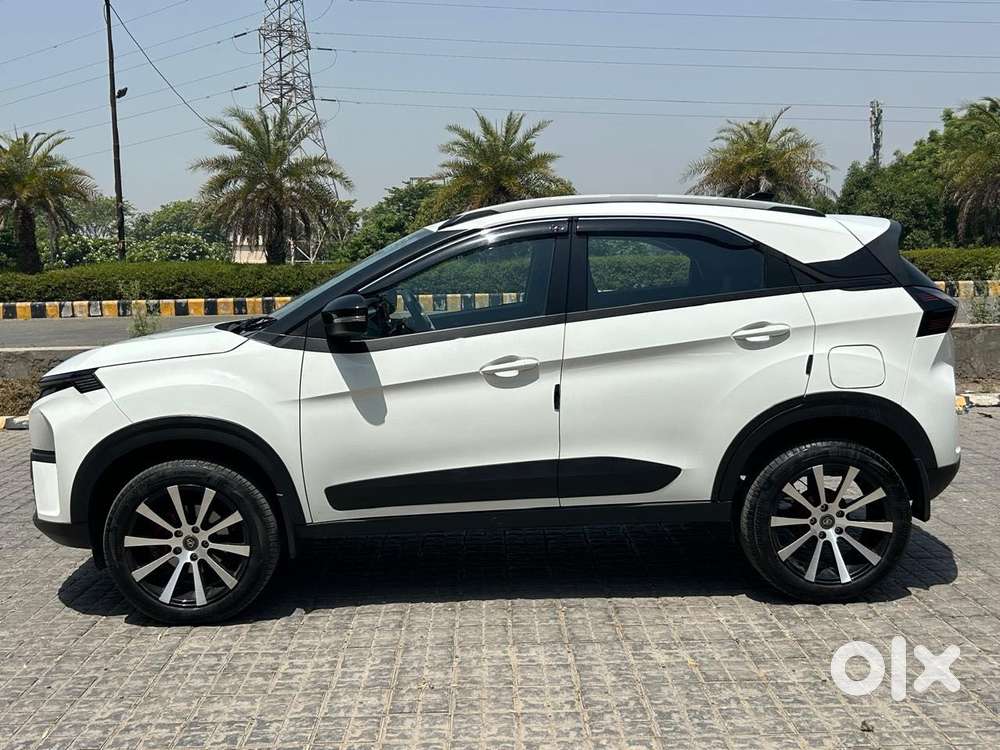 Tata Nexon Pure 1.2 S Revotron Petrol 6 Mt, 2025, Petrol