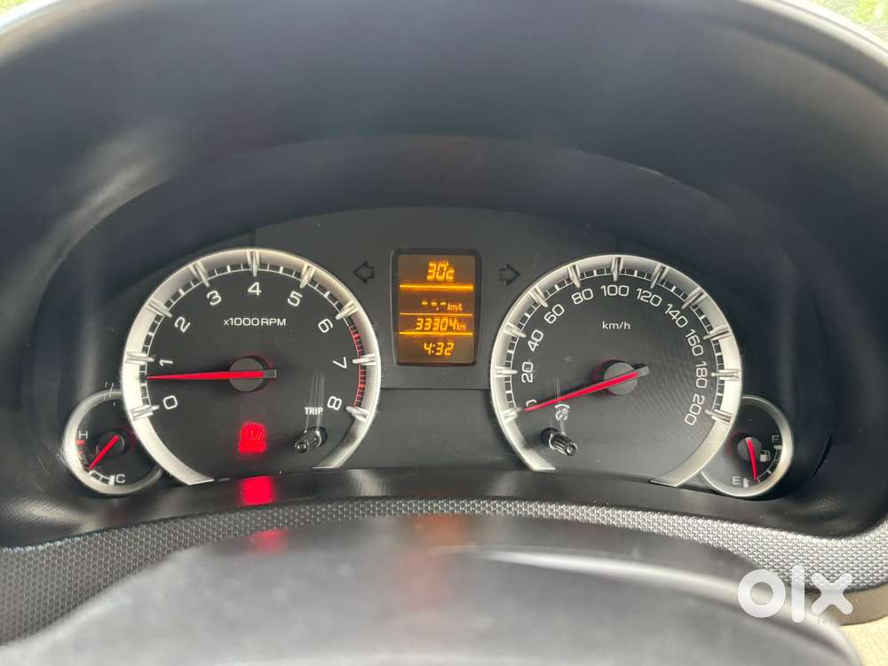 Maruti Suzuki Dzire 1.2 Zxi, 2014, Petrol