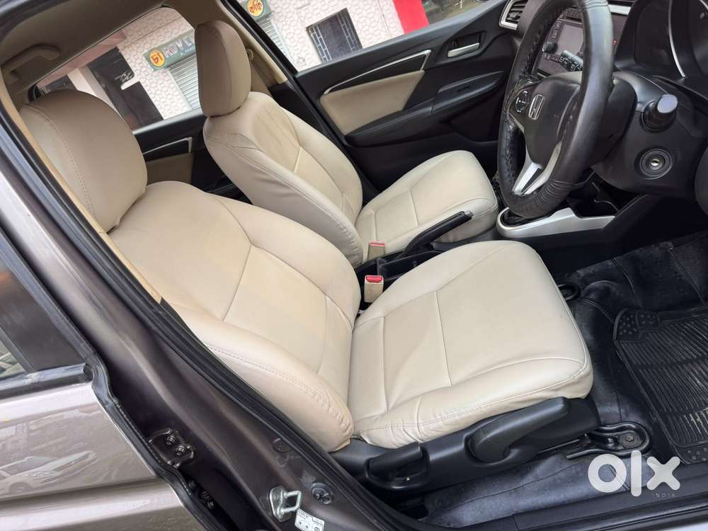 Honda Jazz 1.2 V I Vtec Privilege, 2016, Petrol