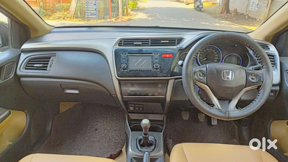 Honda City V Mt, 2015, Petrol