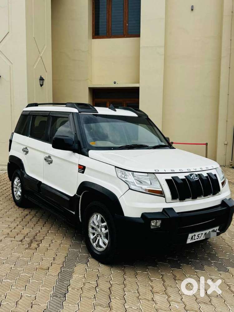 Mahindra Tuv 300 Mhawk100 T8 Amt, 2016, Diesel