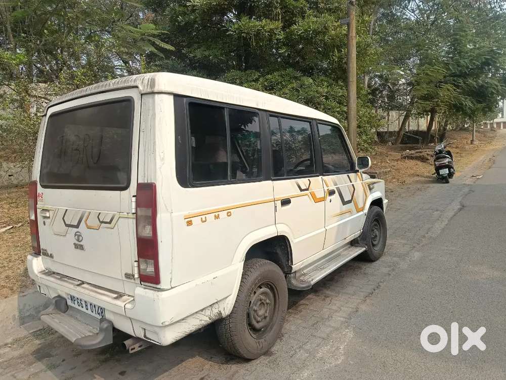 Tata Sumo Gold 2013