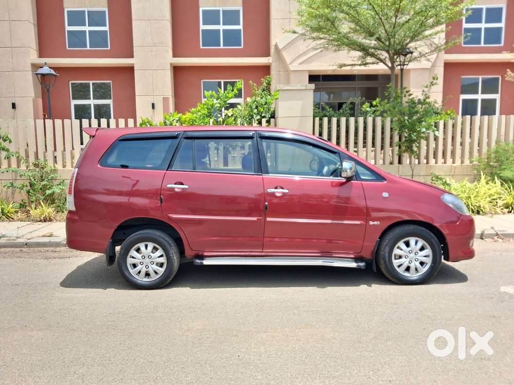 Toyota Innova 2.5 V 7 Str, 2009, Diesel