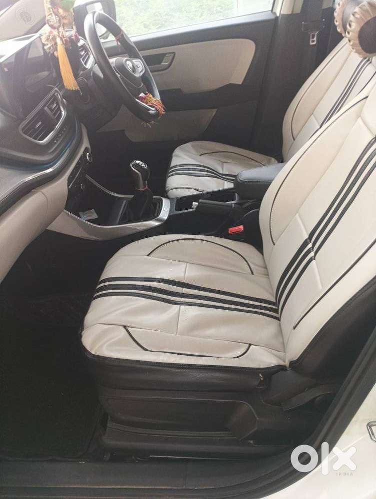 Tata Altroz Xz Plus (s) Icng, 2024, Petrol