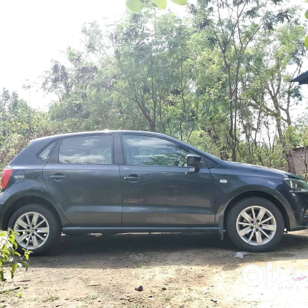 Volkswagen Polo 2015 Petrol 76528 Km Driven