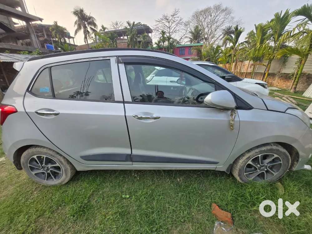 Hyundai Grand I10 2017 Petrol 71000 Km Driven Single Owner