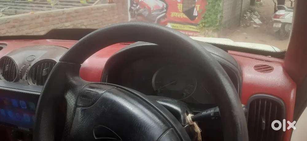 Mahindra Bolero Neo 2013