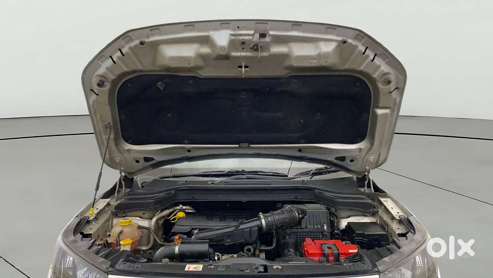 Mahindra Xuv300 W6, 2020, Petrol