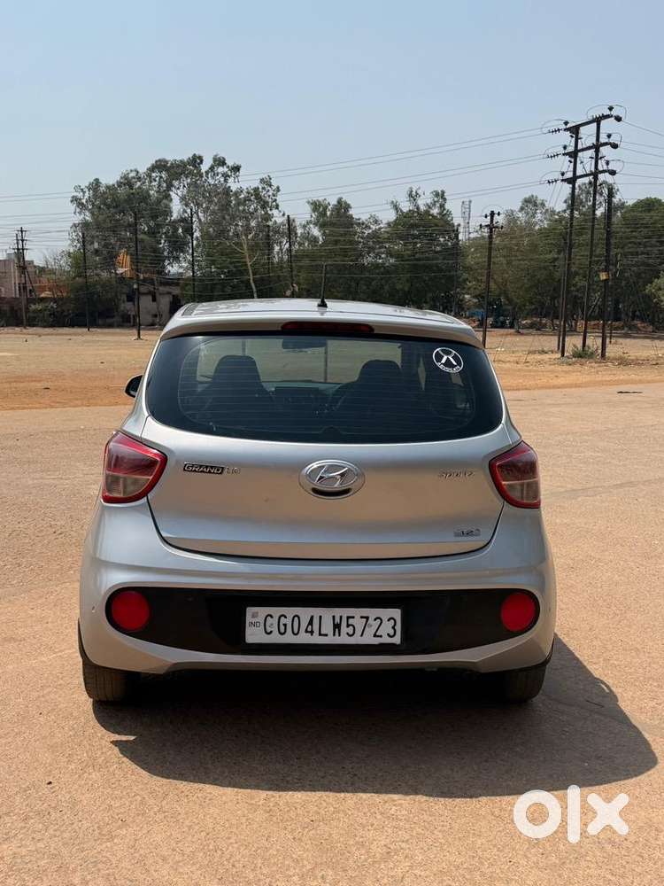 Hyundai Grand I10 2017 Petrol Well Maintained