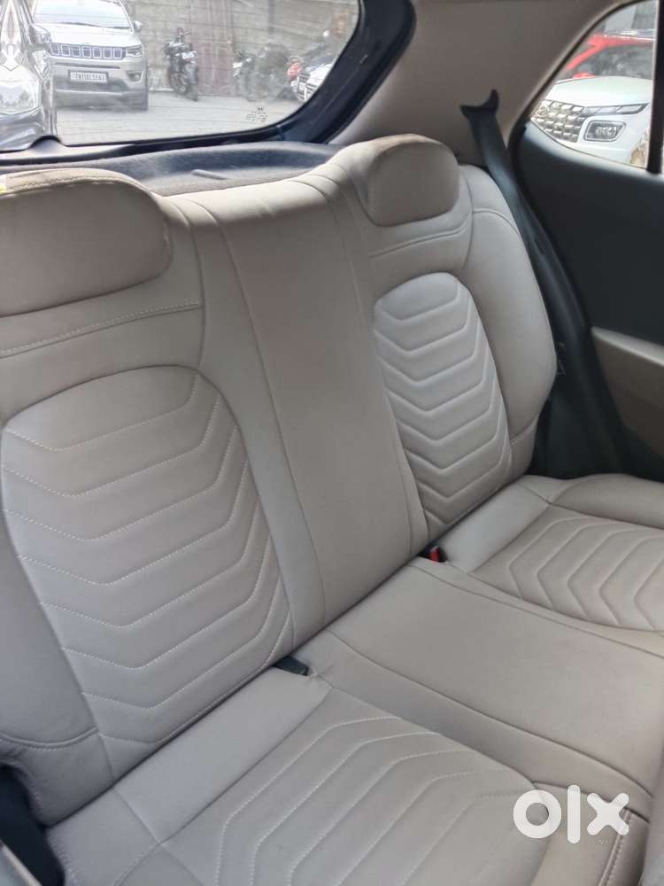 Hyundai Grand I10 Sportz (o) 1.2 At Vtvt, 2018, Petrol