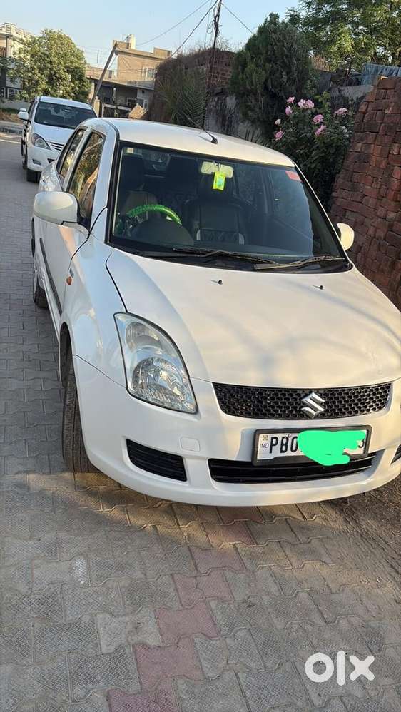 Maruti Suzuki Swift Dzire 2016 Diesel 90000 Km Driven