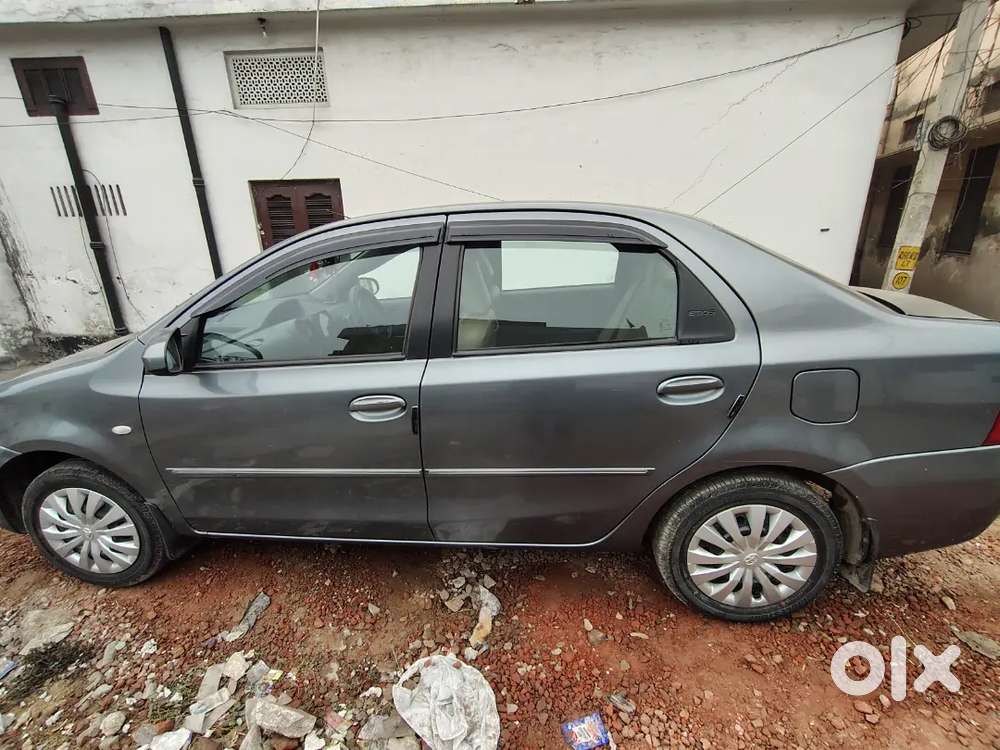 Toyota Etios 2013 Petrol Well Maintained