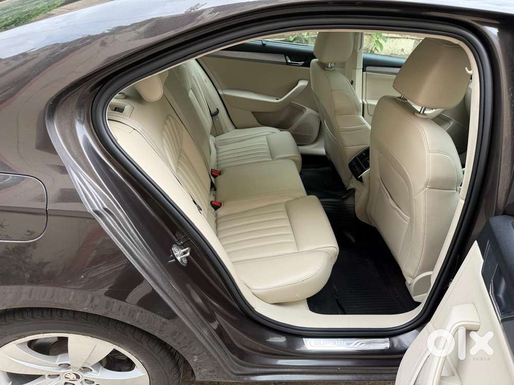 Skoda Superb Style 2.0 Tdi At, 2018, Petrol