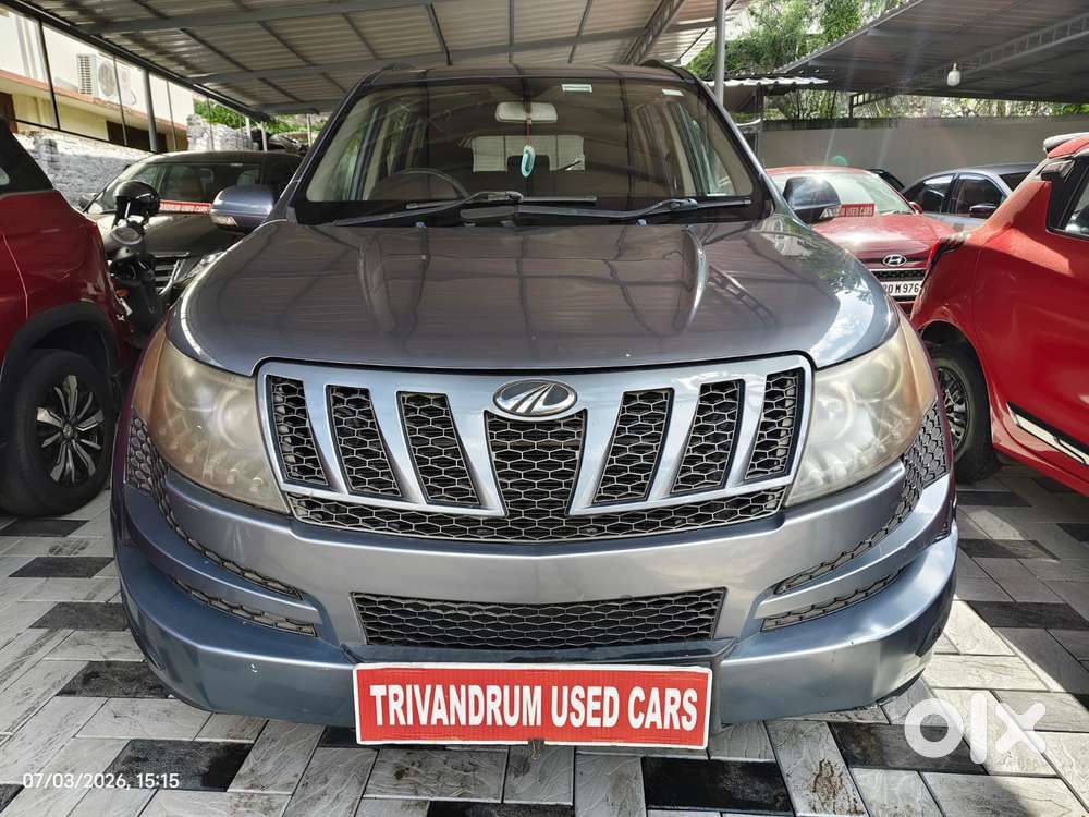 Mahindra Xuv500 W8, 2012